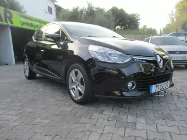Renault Clio 2014 Petrol — 70 000 km Renault Clio 2014 Petrol