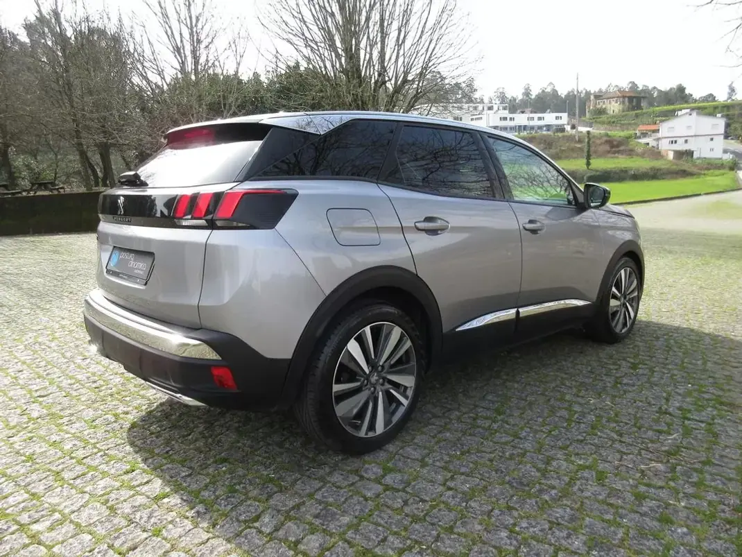 Peugeot 3008 2017 - 17990 EUR, 168000 km - 168000km - foto 9 de 37