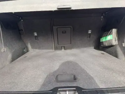 Volvo XC 40 2023 - 28500 EUR, 96000 km - AUTO.MOTO.pt - 96000km - foto 13 de 15