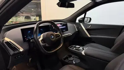 BMW iX 2022 - 67000 EUR, 72402 km - AUTO.MOTO.pt - 72402km - foto 34 de 34