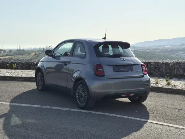 Fiat 500 3 + 1 2021 - 16550 EUR, 57176 km - AUTO.MOTO.pt - 57176km - foto 6 de 30