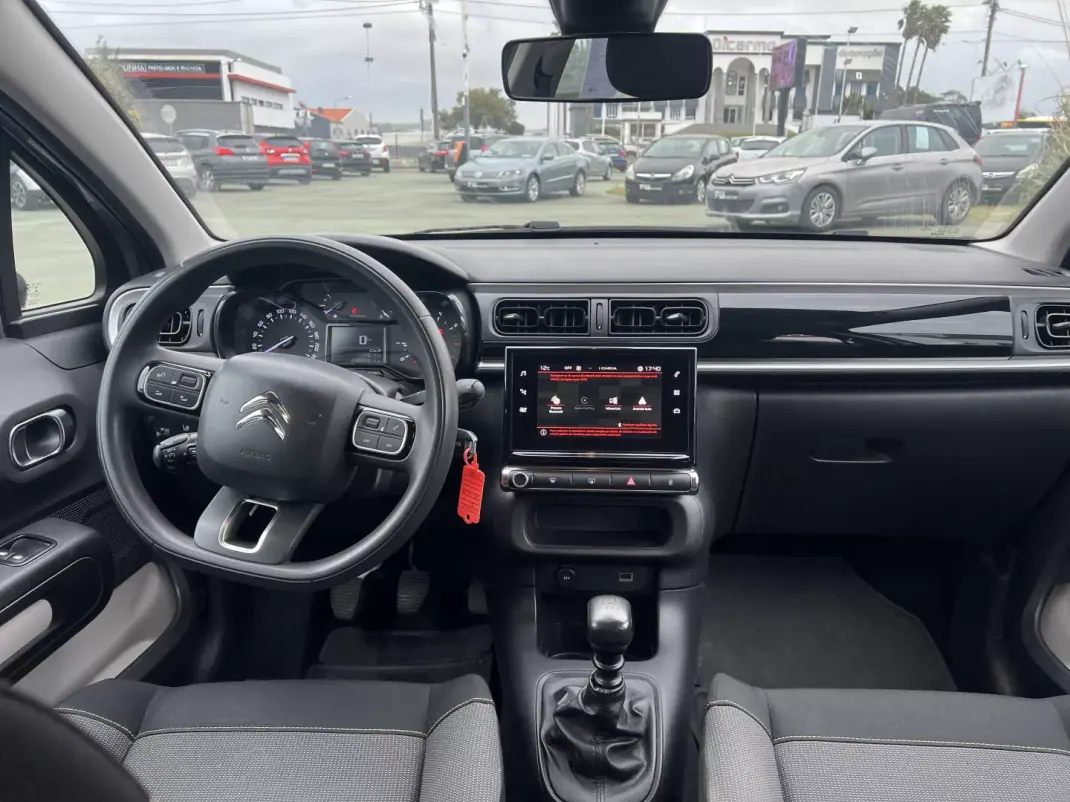 Citroën C3 2019 - 10499 EUR, 239875 km - AUTO.MOTO.pt - 239875km - foto 9 de 14
