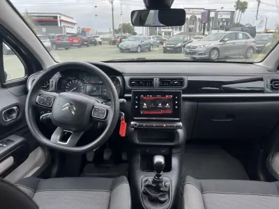 Citroën C3 2019 - 10499 EUR, 239875 km - AUTO.MOTO.pt - 239875km - foto 9 de 14