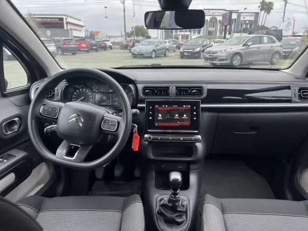 Citroën C3 2019 - 10499 EUR, 239875 km - AUTO.MOTO.pt - 239875km - foto 9 de 14