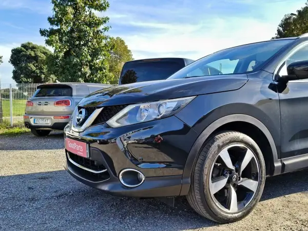 Nissan Qashqai 2016 - 16500 EUR, 146464 km - AUTO.MOTO.pt - 146464km - foto 11 de 34