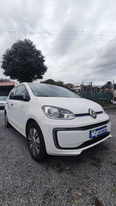 Volkswagen e-Up! 2020 - 11998 EUR, 0 km - AUTO.MOTO.pt - foto 3 de 23