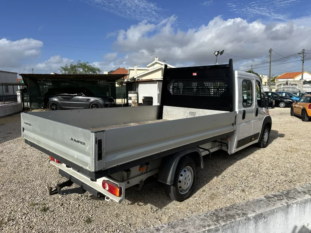 Citroën Jumper 2017 - 21500 EUR, 152000 km - AUTO.MOTO.pt - 152000km - foto 4 de 8