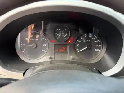 Citroën Berlingo 2017 - 9900 EUR, 259403 km - AUTO.MOTO.pt - 259403km - foto 7 de 9