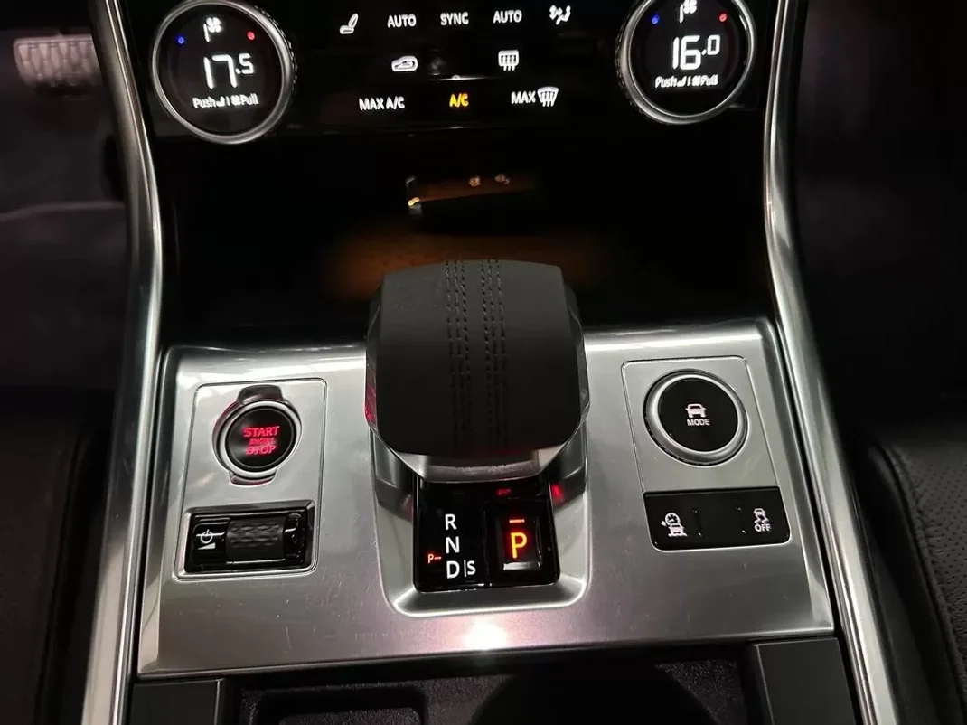 Jaguar XF Sportbrake 2021 - 37990 EUR, 119000 km - AUTO.MOTO.pt - 119000km - foto 23 de 23