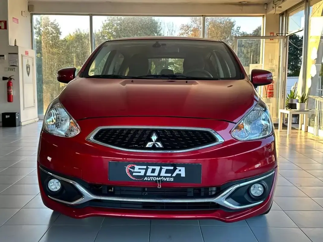 Mitsubishi Space Star 2019 - 12990 EUR, 9440 km - 9440km - foto 2 de 23