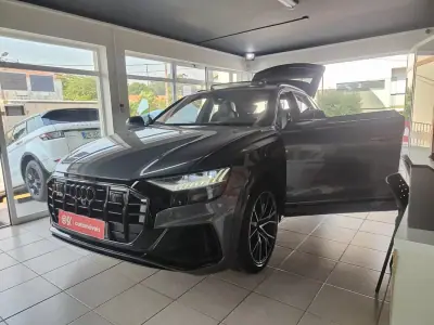 Audi SQ8 2020 - 81500 EUR, 141000 km - AUTO.MOTO.pt - 141000km - foto 18 de 37