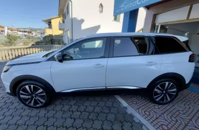 Peugeot 5008 2024 - 27950 EUR, 40000 km - AUTO.MOTO.pt - 40000km - foto 6 de 32