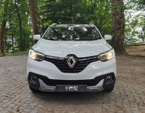 Renault Kadjar 2017 - 13900 EUR, 101000 km - AUTO.MOTO.pt - 101000km - foto 3 de 20