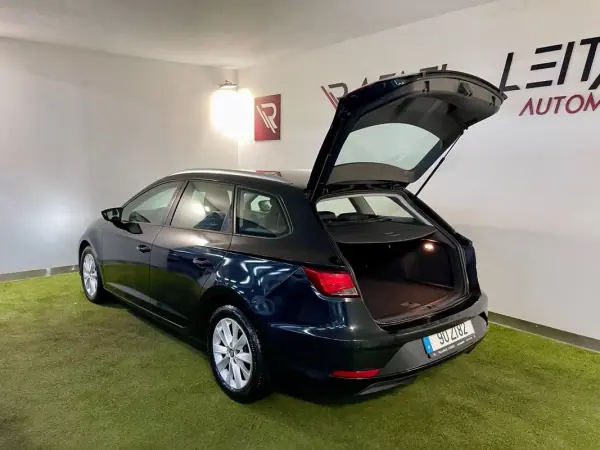 SEAT Leon ST 2019 - 11450 EUR, 182000 km - AUTO.MOTO.pt - 182000km - foto 30 de 34