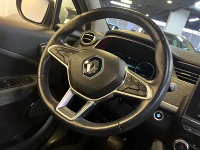 Renault Zoe 2020 - 15990 EUR, 67000 km - 67000km - foto 20 de 32