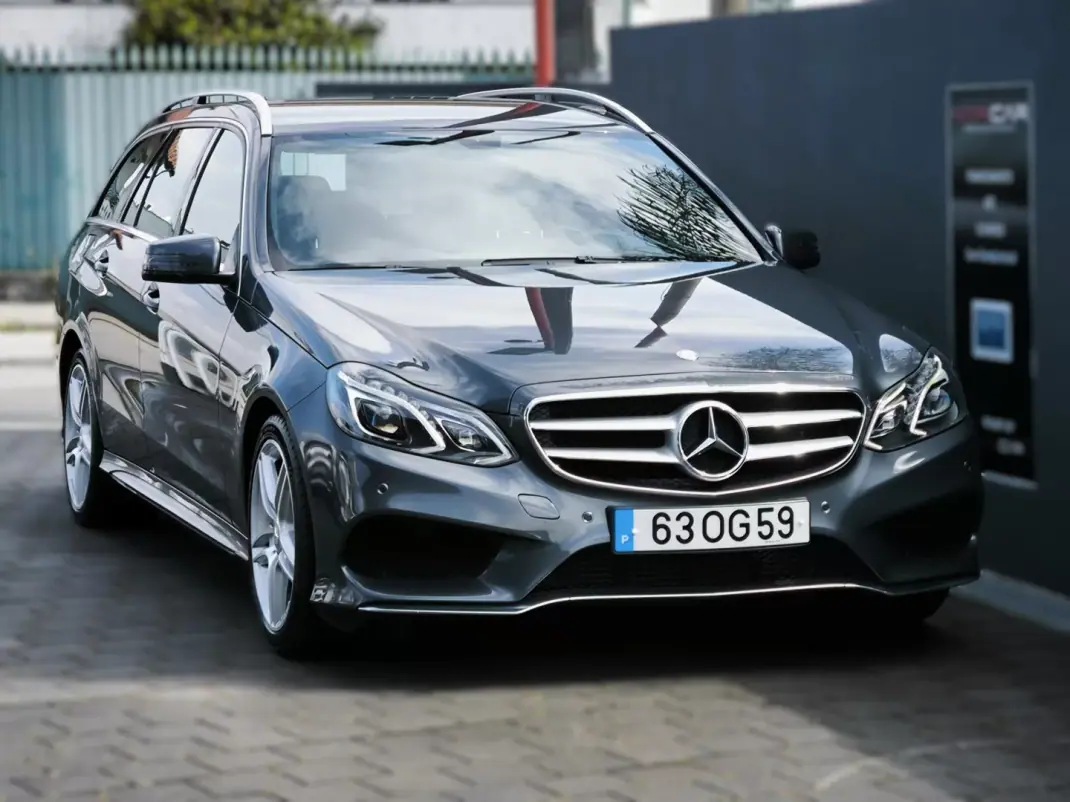 Mercedes-Benz E 250 2013 - 12950 EUR, 369000 km - AUTO.MOTO.pt - 369000km - foto 4 de 41