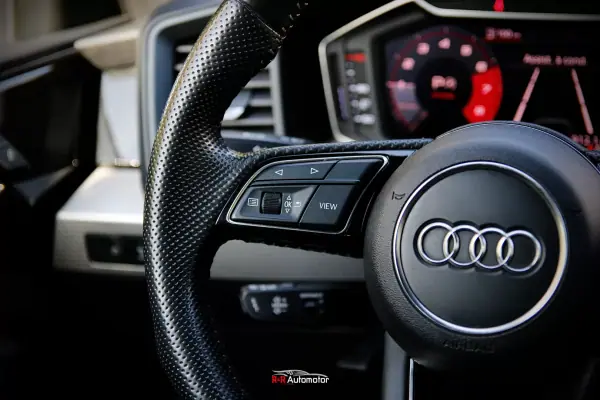 Audi A1 Sportback 2019 - 22750 EUR, 68000 km - AUTO.MOTO.pt - 68000km - foto 20 de 39