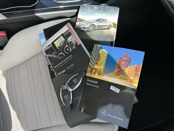Mercedes-Benz C 180 2015 - 12900 EUR, 280000 km - AUTO.MOTO.pt - 280000km - foto 69 de 69
