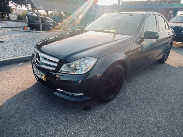 Mercedes-Benz C 180 2013 - 15000 EUR, 164000 km - 164000km - foto 15 de 15