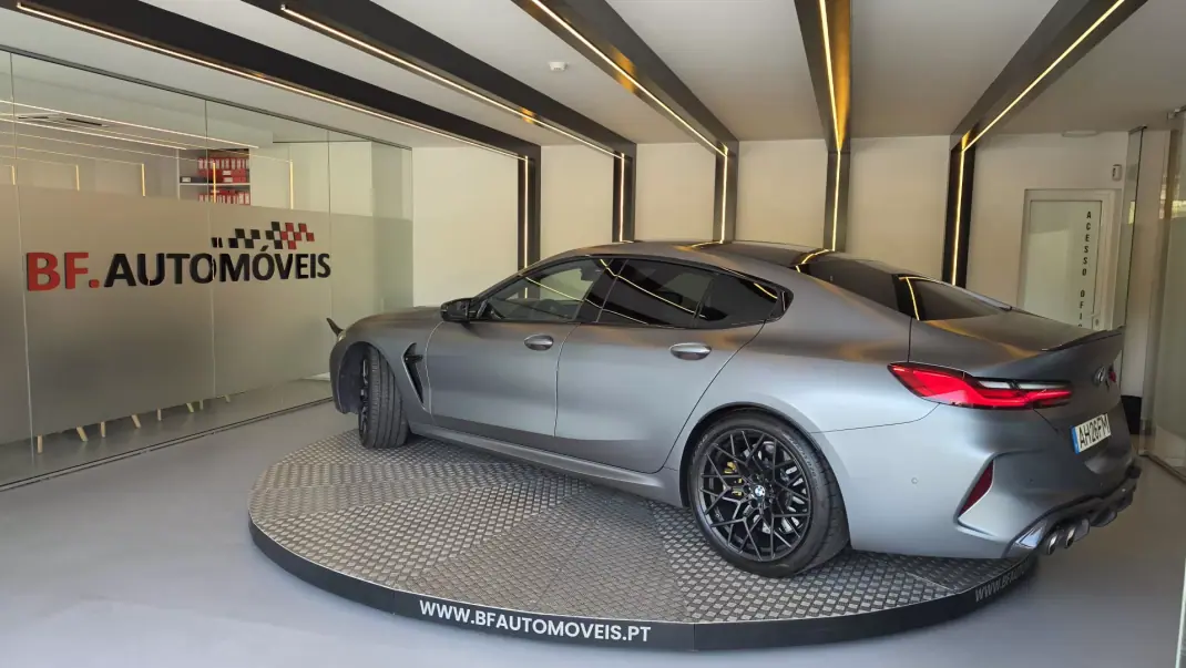 BMW M8 2021 - 114900 EUR, 50082 km - 50082km - foto 15 de 74