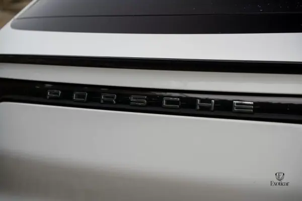 Porsche Cayenne Coupé 2022 - 108888 EUR, 92000 km - AUTO.MOTO.pt - 92000km - foto 35 de 65