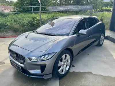 Jaguar I-Pace 2021 - 34999 EUR, 50000 km - AUTO.MOTO.pt - 50000km - foto 5 de 27