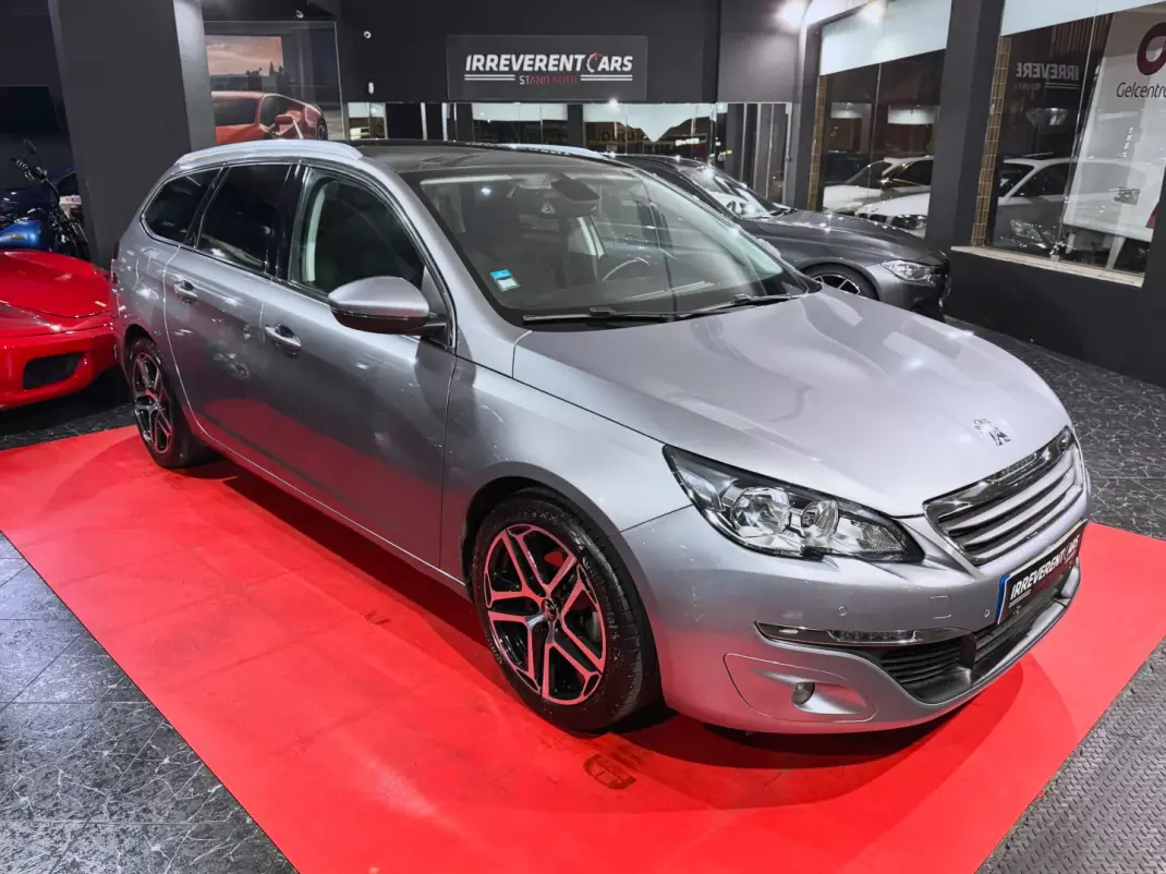 Peugeot 308 SW 2015 - 9990 EUR, 224475 km - AUTO.MOTO.pt - 224475km - foto 3 de 19