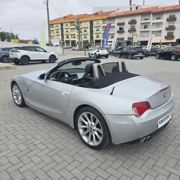 BMW Z4 2007 - 15750 EUR, 142385 km - 142385km - foto 34 de 36