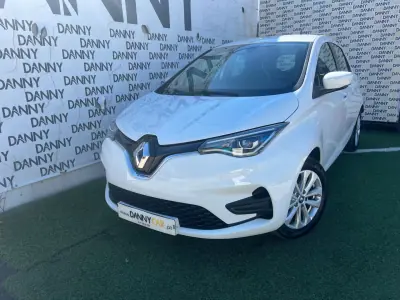 Renault Zoe 2020 - 15250 EUR, 83000 km - AUTO.MOTO.pt - 83000km - foto 2 de 11
