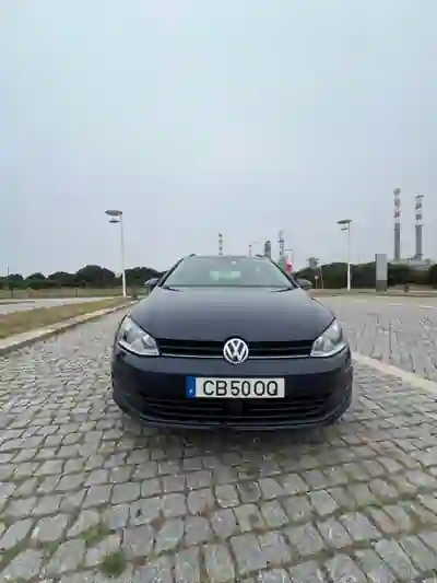 Volkswagen Golf 2015 - 9500 EUR, 186000 km - foto 1 de 15