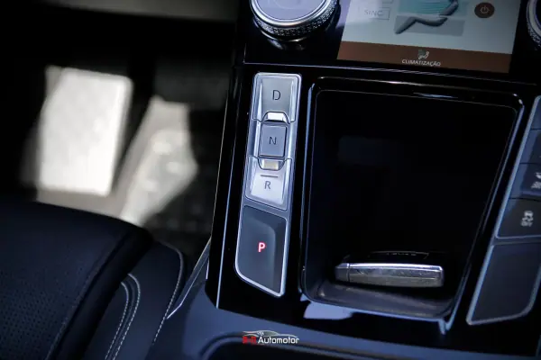 Jaguar I-Pace 2022 - 29900 EUR, 99000 km - AUTO.MOTO.pt - 99000km - foto 29 de 44