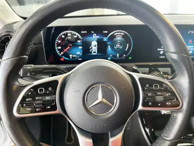 Mercedes-Benz A 180 Limousine 2020 - 23600 EUR, 81132 km - AUTO.MOTO.pt - 81132km - foto 19 de 23