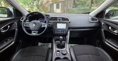 Renault Kadjar 2017 - 13900 EUR, 101000 km - AUTO.MOTO.pt - 101000km - foto 10 de 20