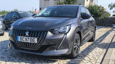Peugeot 208 2023 - 58300km