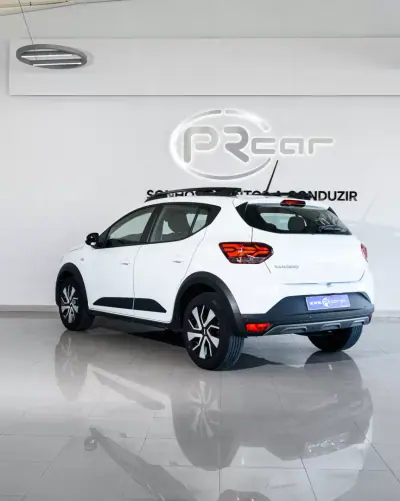 Dacia Sandero 2025 - 17800 EUR, 29946 km - AUTO.MOTO.pt - 29946km - foto 10 de 34