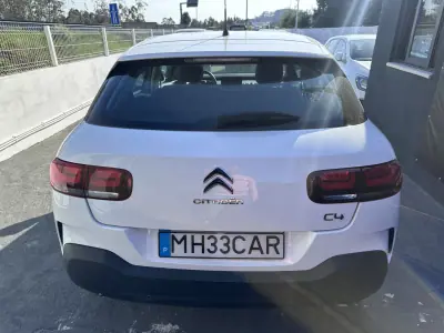 Citroën C4 Cactus 2020 - 11900 EUR, 150000 km - AUTO.MOTO.pt - 150000km - foto 5 de 37