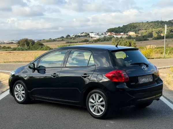 Toyota Auris 1.4 VVT-i AC 2008 Gasolina