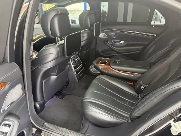 Mercedes-Benz S 350 2015 - 29000 EUR, 393085 km - AUTO.MOTO.pt - 393085km - foto 32 de 44