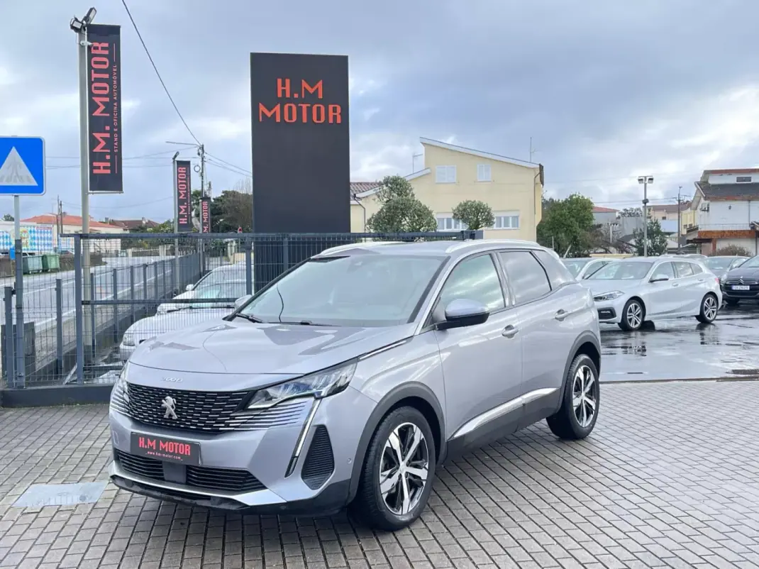 Peugeot 3008 2021 - 22900 EUR, 51000 km - AUTO.MOTO.pt - 51000km - foto 2 de 10