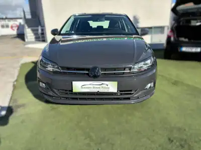 Volkswagen Polo 2018 - 17990 EUR, 58112 km - AUTO.MOTO.pt - 58112km - foto 3 de 13