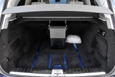 Mercedes-Benz GLS 600 2023 - 240000 EUR, 14123 km - AUTO.MOTO.pt - 14123km - foto 39 de 40