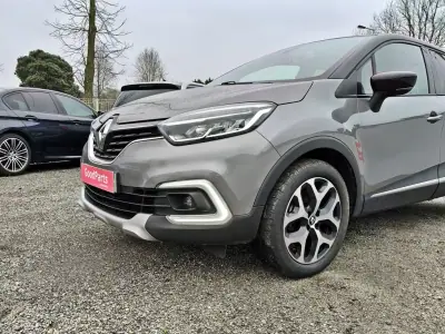 Renault Captur 2019 - 16900 EUR, 55740 km - AUTO.MOTO.pt - 55740km - foto 11 de 26