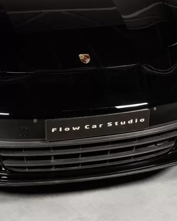 Porsche Panamera 2018 - 69950 EUR, 92000 km - AUTO.MOTO.pt - 92000km - foto 14 de 34