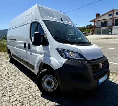 Fiat Ducato 2.2 M-Jet L3H3 140Cv | IVA DEDUTÍVEL 2023 - 28950 EUR, 33000 km - AUTO.MOTO.pt - 33000km - foto 2 de 22