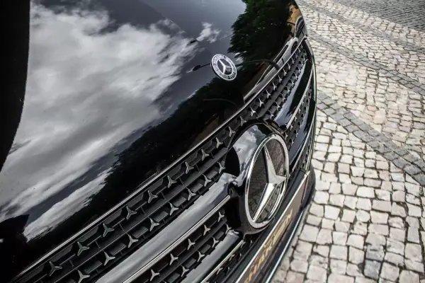 Mercedes-Benz V 250 2024 - 74390 EUR, 72560 km - AUTO.MOTO.pt - 72560km - foto 9 de 48