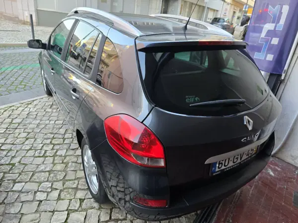 Renault Clio Break 2008 - 3999 EUR, 208437 km - AUTO.MOTO.pt - 208437km - foto 4 de 19
