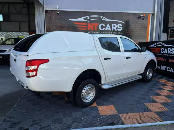 Mitsubishi L200 2019 — photo 2 of 19