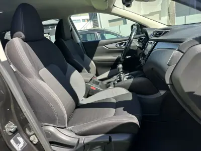 Nissan Qashqai 2018 - 15500 EUR, 200000 km - 200000km - foto 53 de 68
