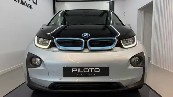 BMW i3 2014 - 15990 EUR, 54230 km - AUTO.MOTO.pt - 54230km - foto 3 de 36