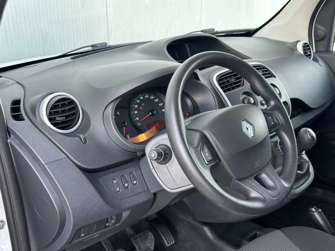 Renault Kangoo 2020 - 9990 EUR, 114000 km - 114000km - foto 9 de 29